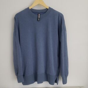 Kirkland Signature Women's Blue Crew Neck Sweater